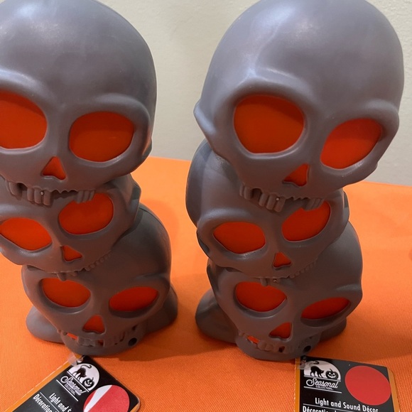 Gray Skull String Lights and Black Spider LED Candles - Picture 3 of 11